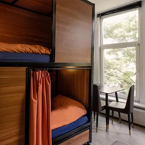 Recharge Hostel Rotterdam